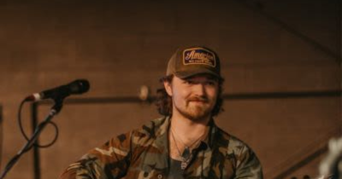 Cole Decker in Denver at Monkey Barrel