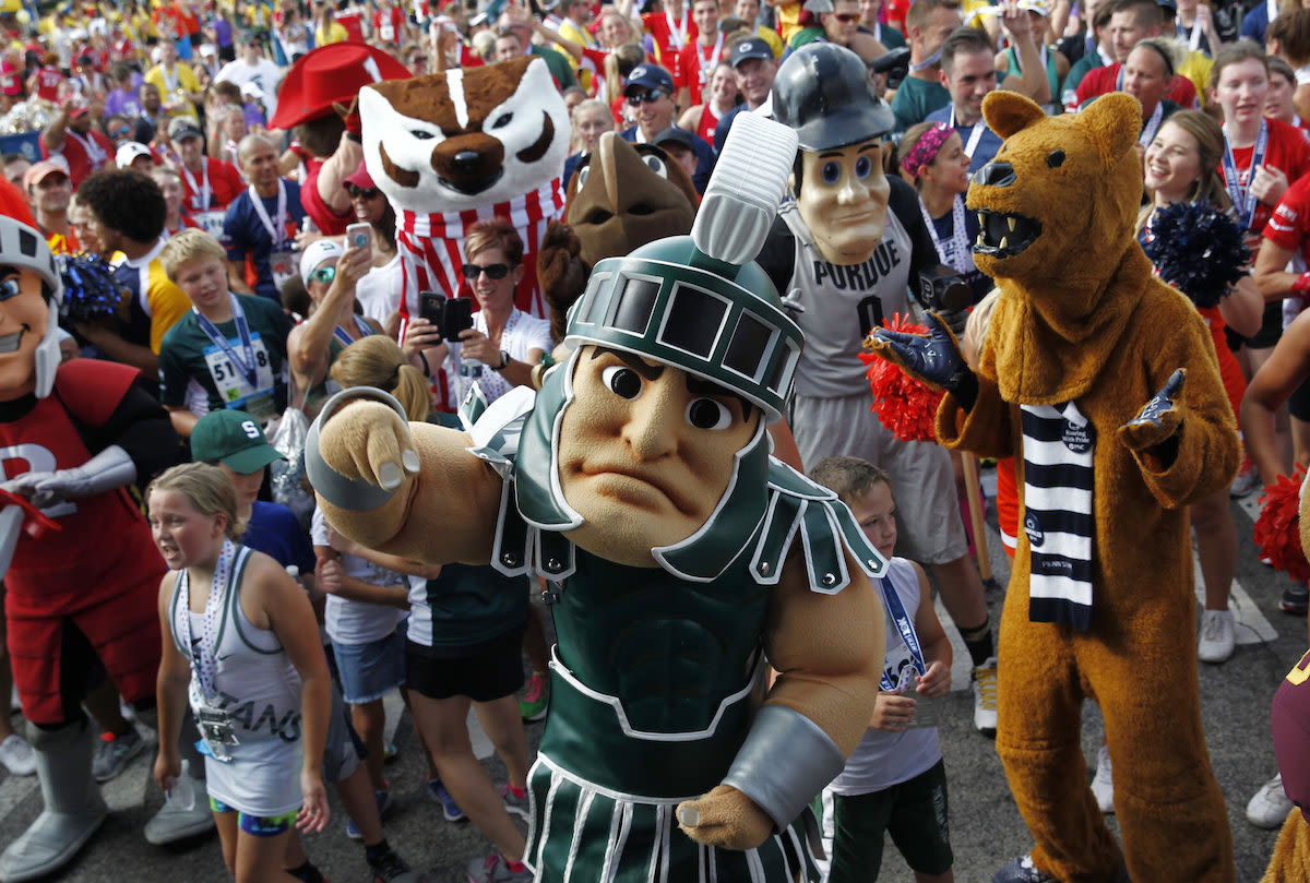 Medal Btn Big 10k Big Ten Network Big 10K In Chicago At Soldier Field