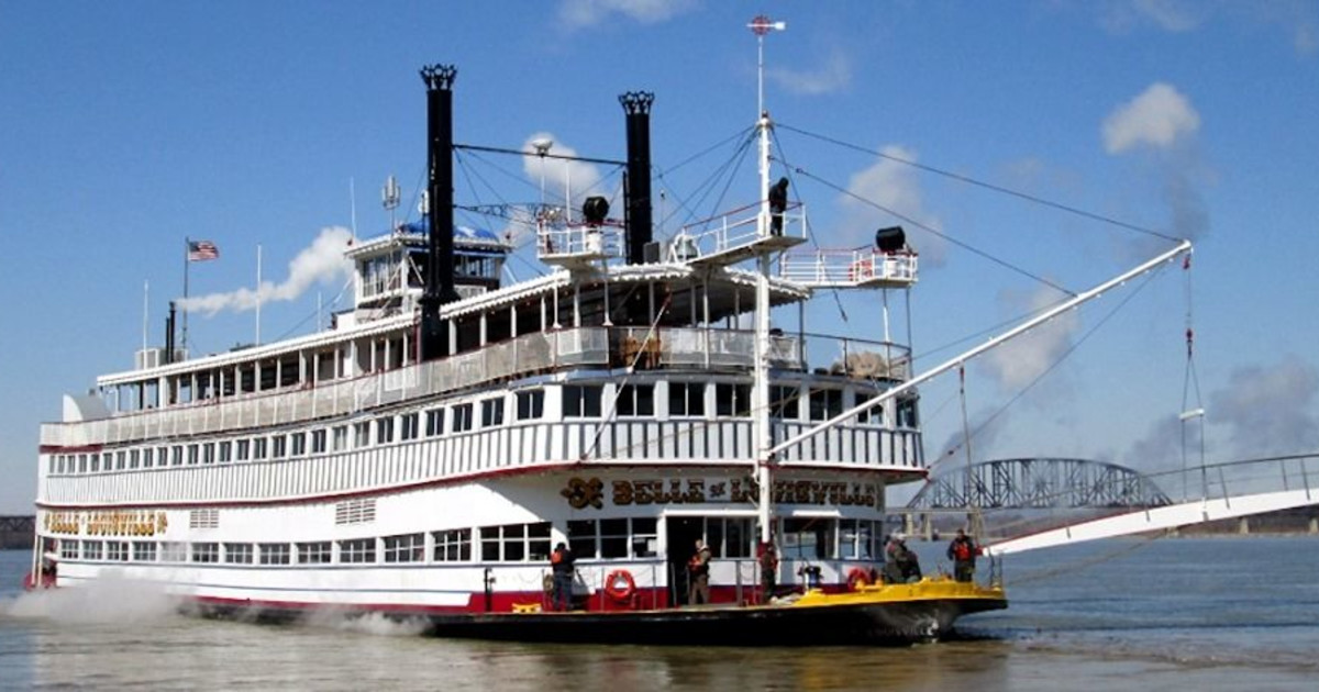 belle-of-louisville-brunch-sightseeing-cruise-in-louisville