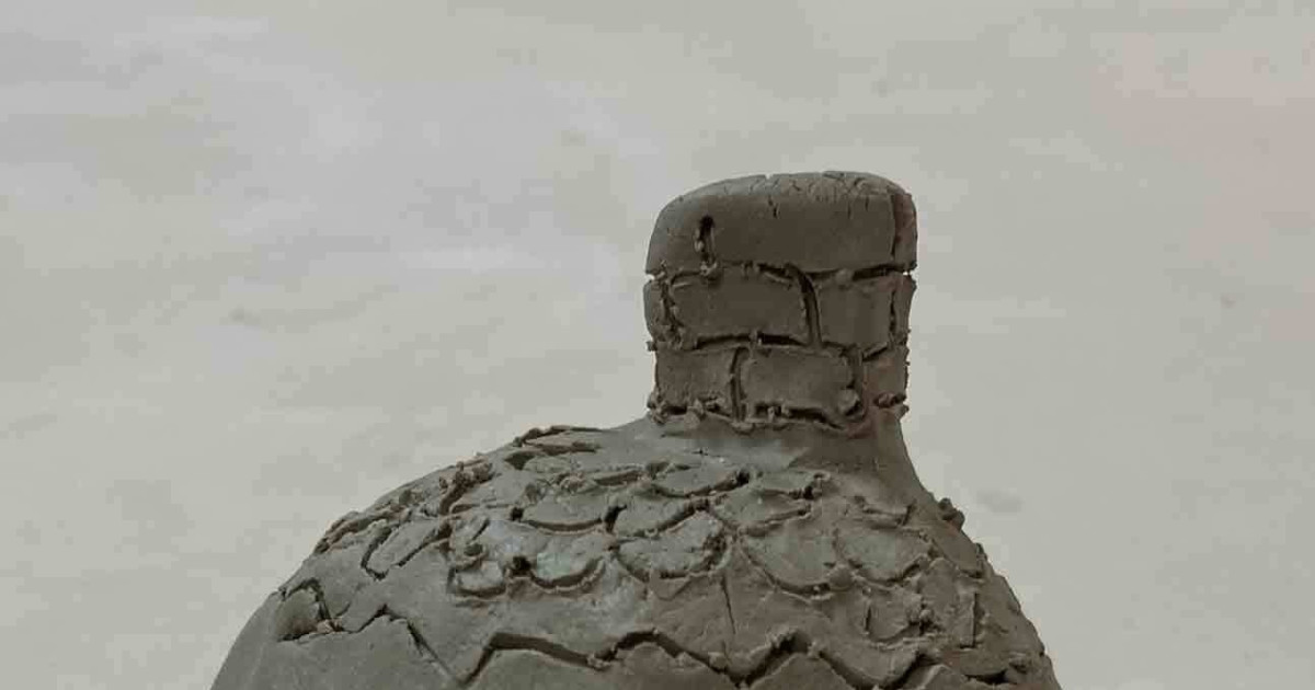 Clay Pinch Pot Homes in Salem at Peabody Essex Museum