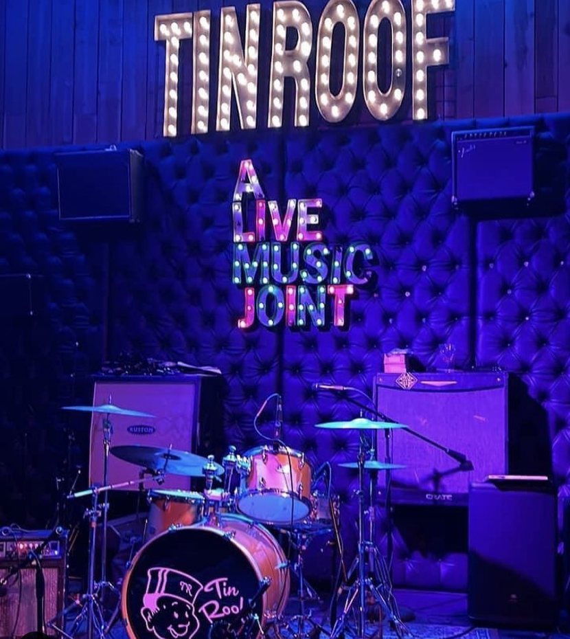 Best Bars with Live Music in San Diego