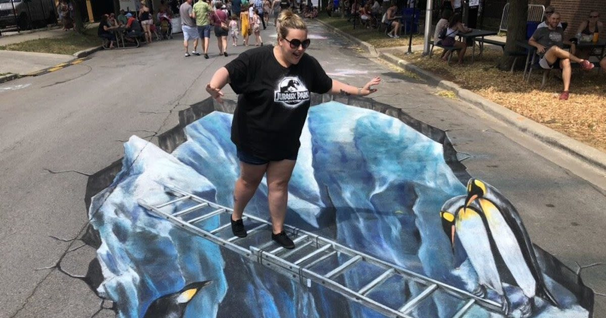 Chalk Howard Street Fest in Chicago at Rogers Park