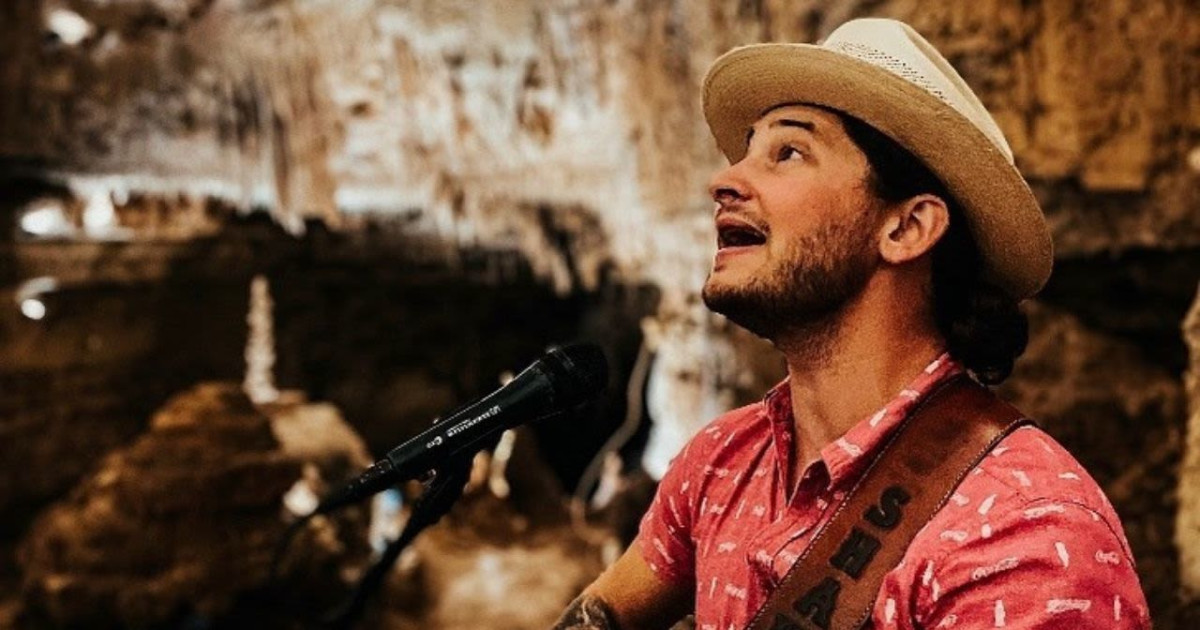 Shawn Hart in New Braunfels at Krause's Cafe & Biergarten