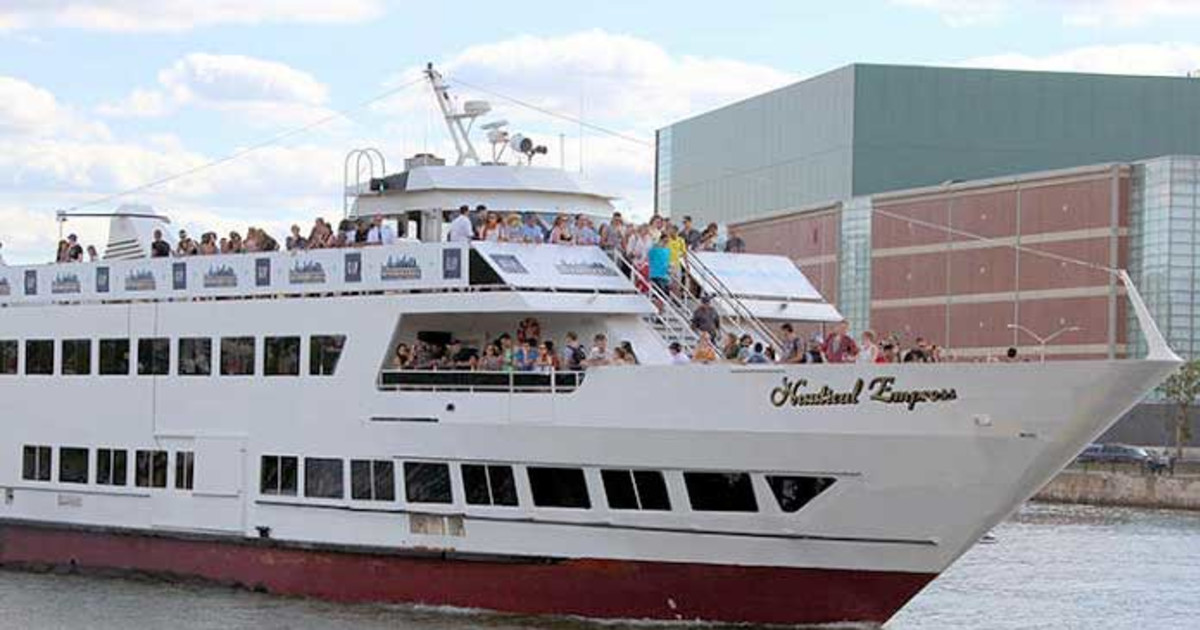 Nautical Empress Yacht NYE 2023 in New York at The Nautical