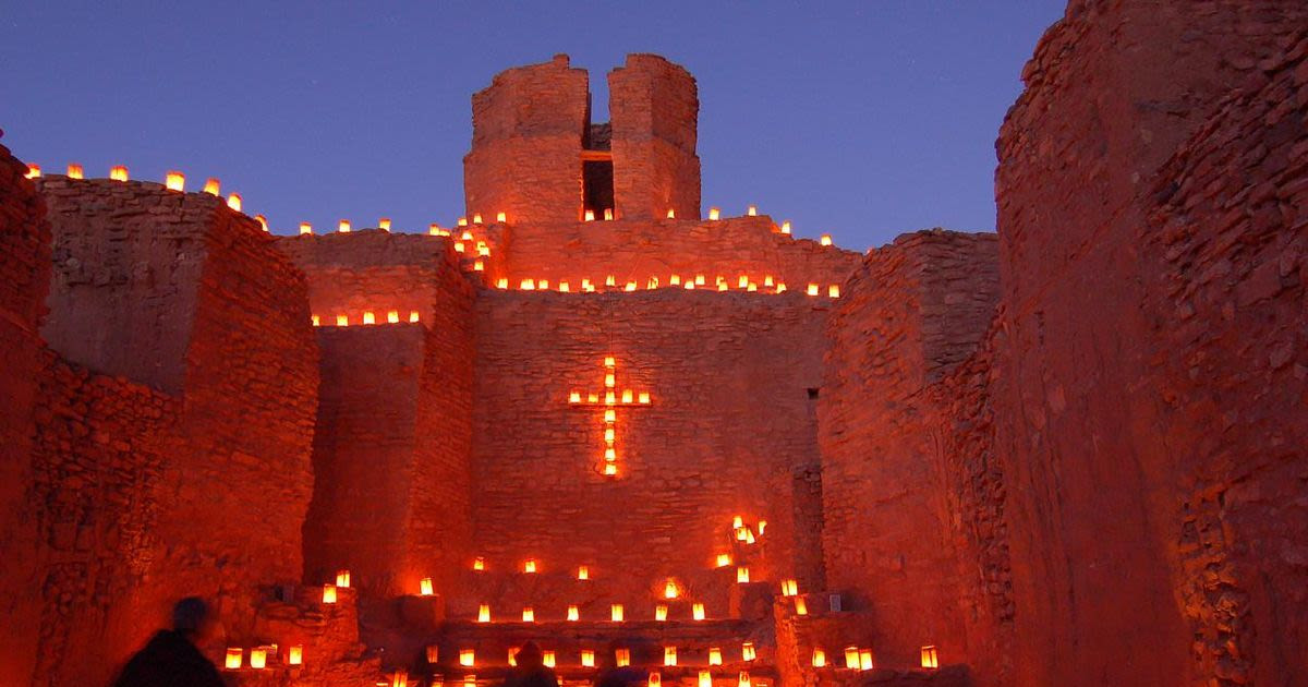 STEAM SaturdayIs it a Luminaria or Farolito? Let’s Make One! in