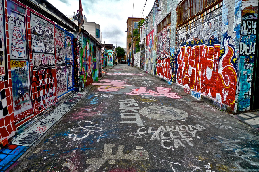 things-to-do-alone-in-the-bay