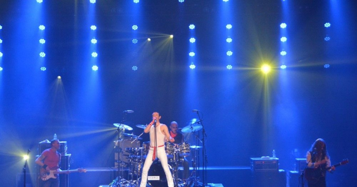 One Night Of Queen Performed By Gary Mullen And The Works In Napa At One night of queen performed by gary mullen and the works in napa at