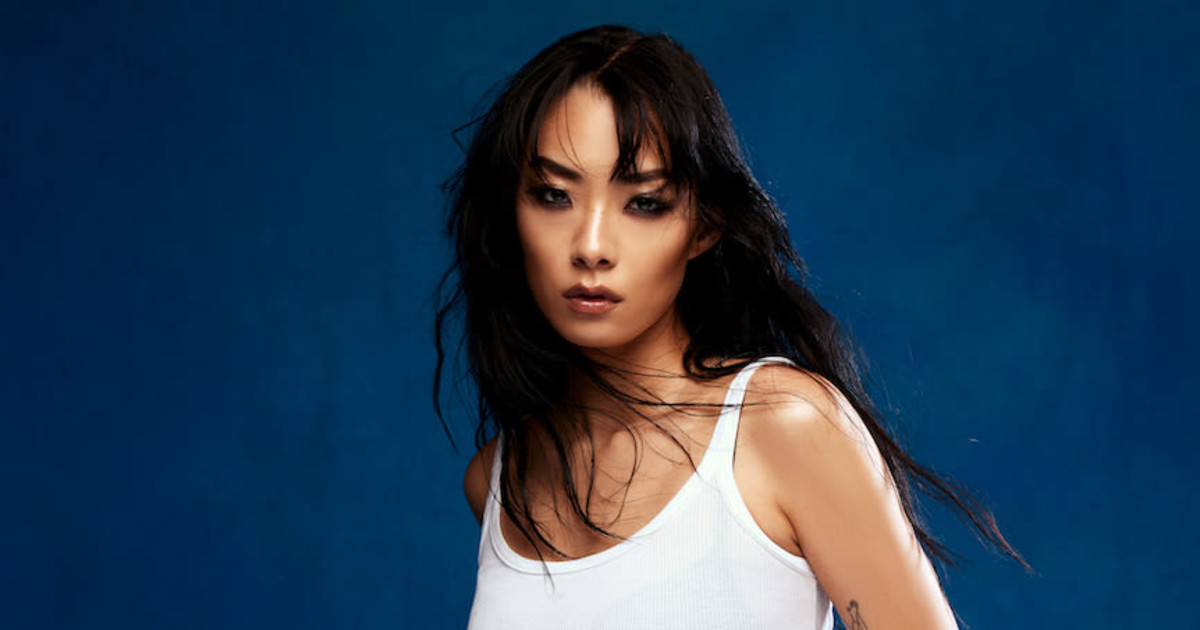 rina-sawayama-w-empress-of-disko-cowboy-in-austin-at-stubb-s