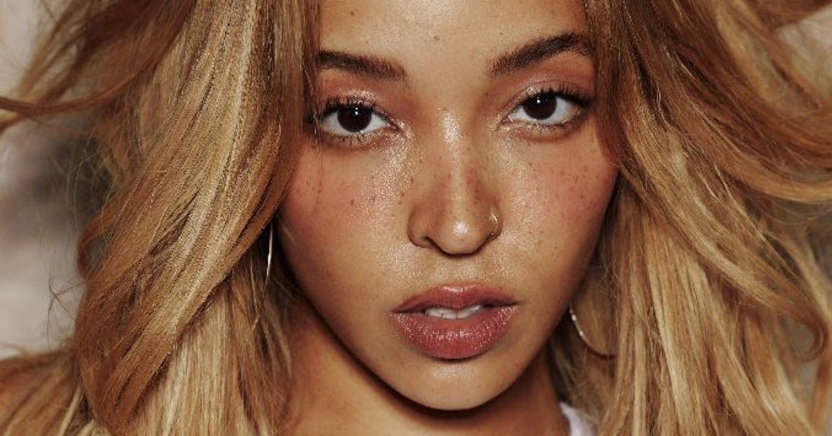 Tinashe - BB/ANG3L TOUR, UNiiQU3 in New York at Terminal 5