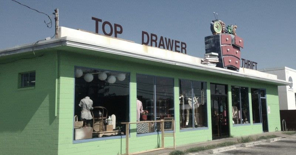 POP!"Holiday Market" in Austin at Top Drawer Thrift Store