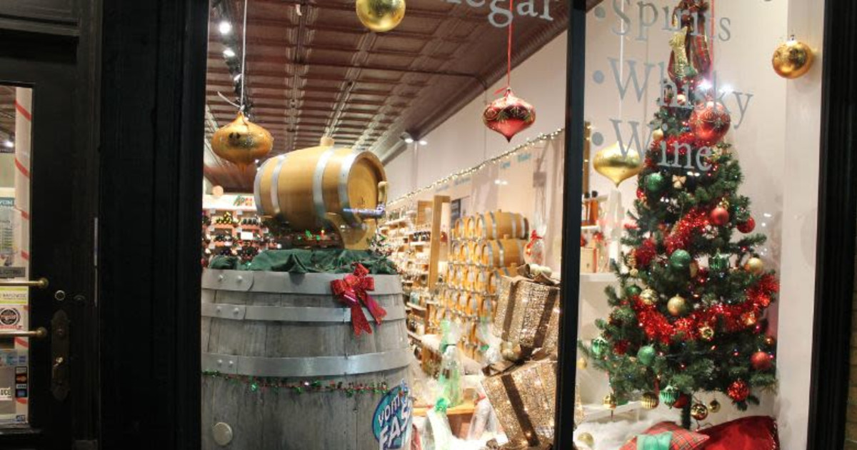 Annual Maplewood Christmas Tree Walk in St. Louis at Historic