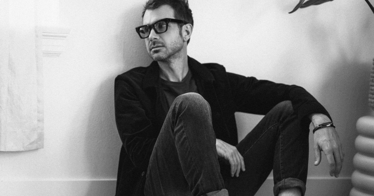 Howie Day 20th Anniversary of "Stop All The World Now" in VENICE