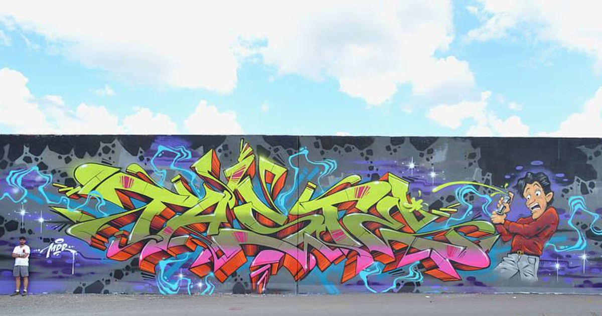 Paint Louis 19 In St Louis At Flood Wall