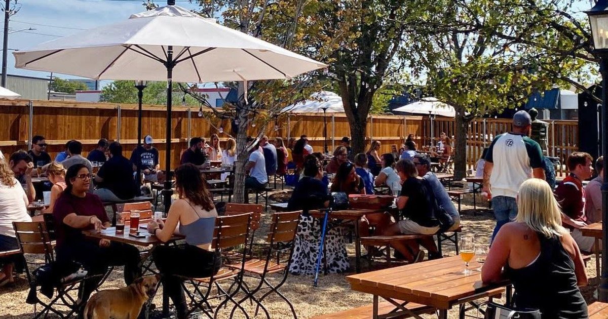 Beer & Exotic Jerky Flight Pairings in Fort Worth at Maple Branch