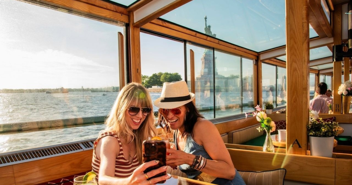 Champagne, Wine & Cheese Pairing Cruise in NYC at Chelsea Piers