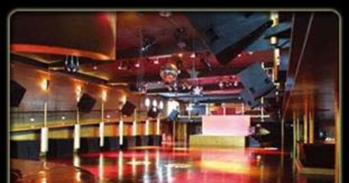 Saturday Slaps 21+ in Los Angeles at Arena