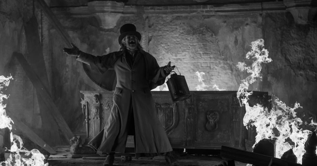 Nosferatu 2024 In Chicago At Music Box Theatre nosferatu-2024-in-chicago-at-music-box-theatre