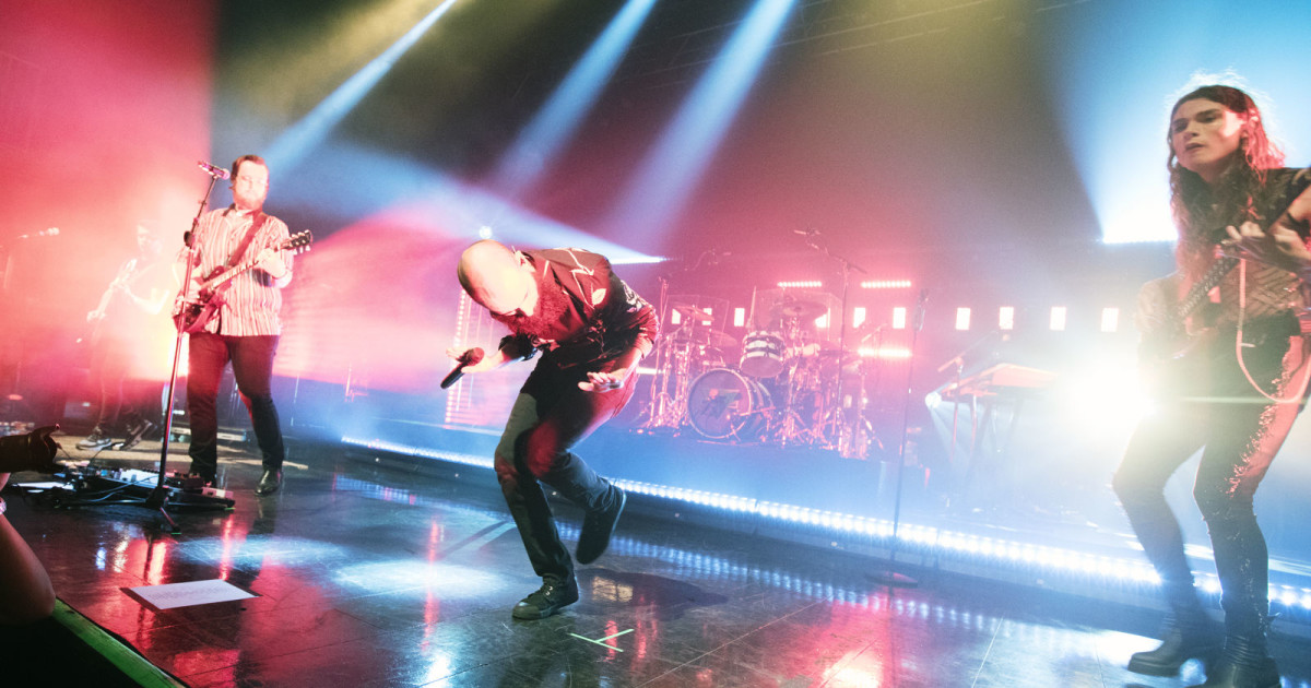 Rainbow Kitten Surprise North American Tour 2019, Illiterate