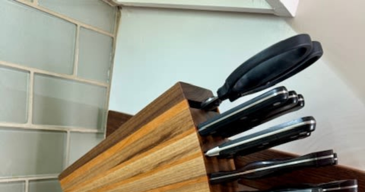 woodworking-class-modern-knife-block-in-austin-at-austin-school