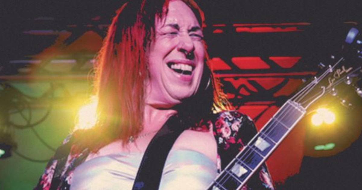 Joanna Connor w/ Carl Weathersby in Austin at Mohawk Austin