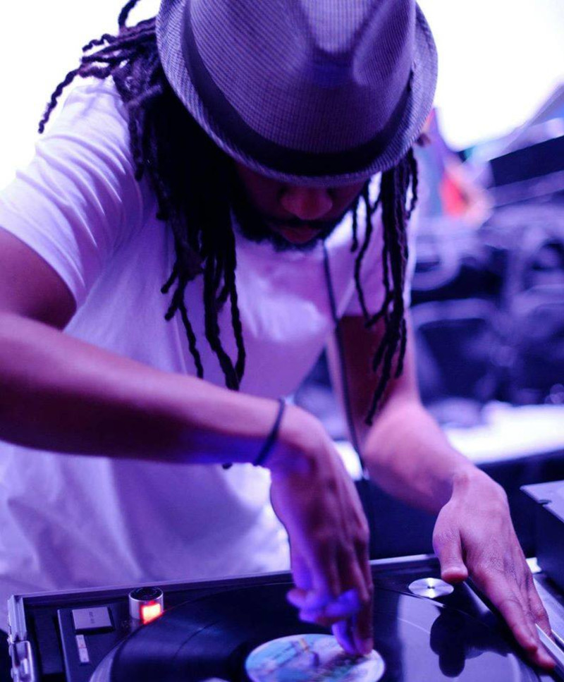 DJ Tyrone Smiley in Dallas at Off the Record