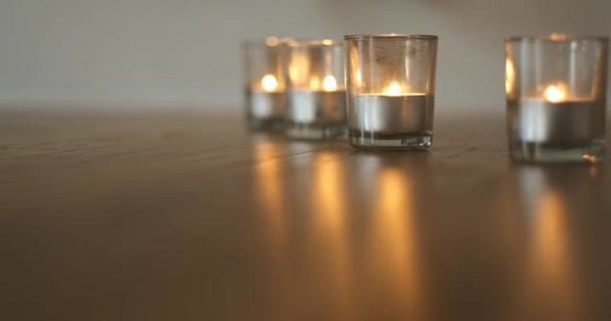 Christmas Eve Candlelight Yin Yoga In Indianapolis At KOMpose