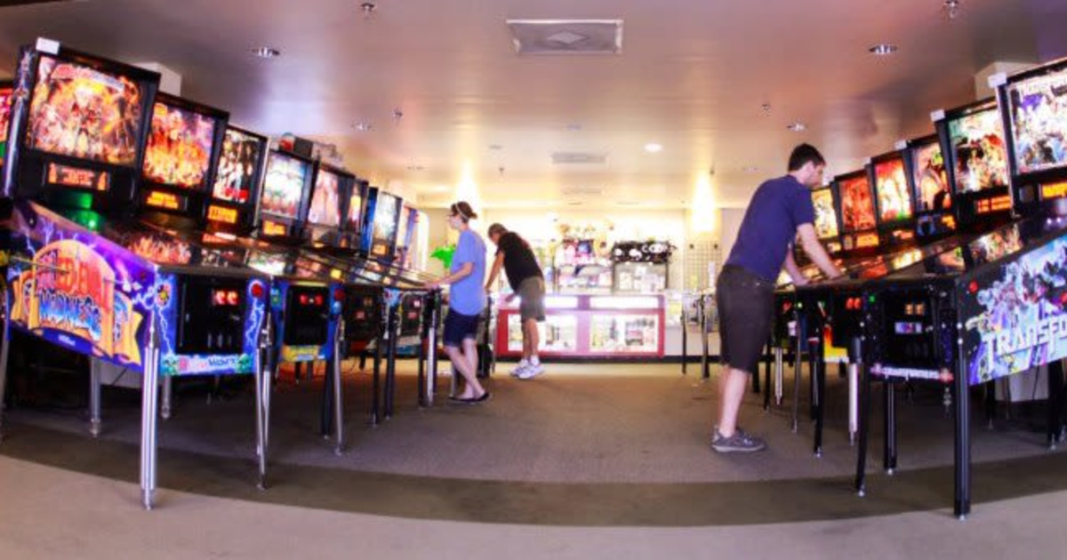 Pinballz After Dark in Austin at Pinballz Arcade