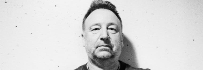 Peter Hook & The Light