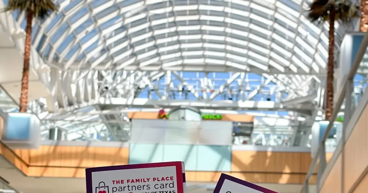 Partners Card in Dallas at Galleria Dallas