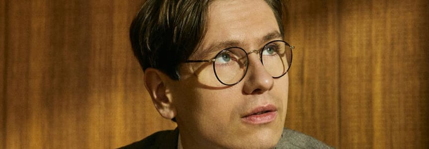 Víkingur Ólafsson, Piano