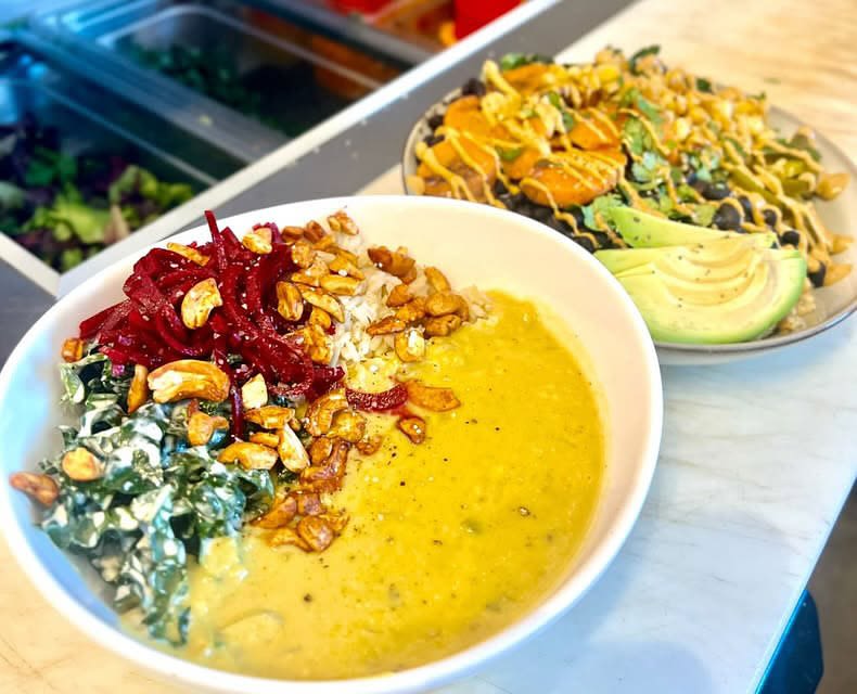 Where To Eat Thanksgiving Dinner in Portland
