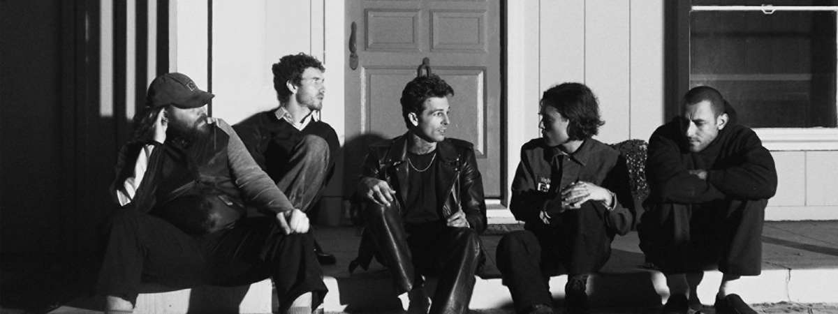 The Neighbourhood