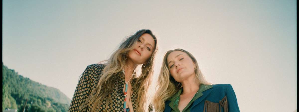 ALY & AJ - Places to Run Tour 2026
