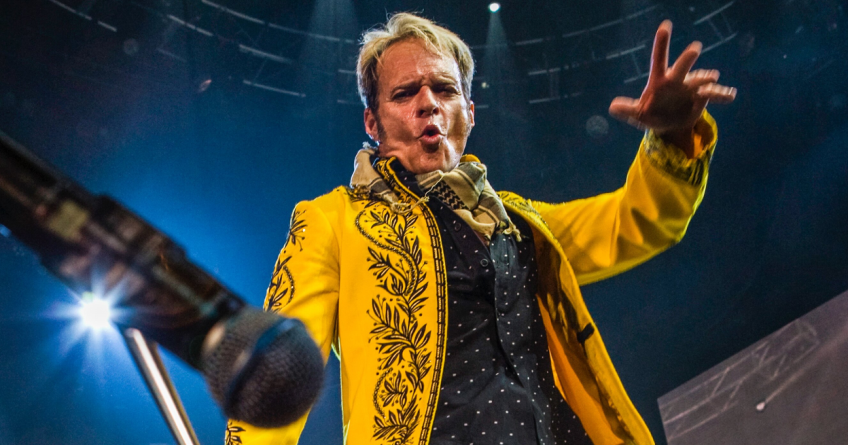 A Night With David Lee Roth in Huntington at The Paramount