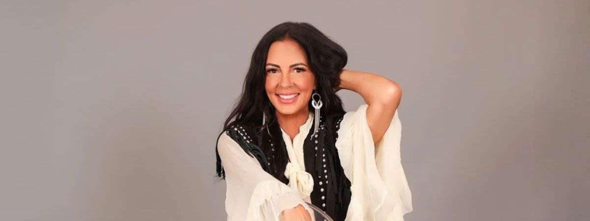 Sara Evans