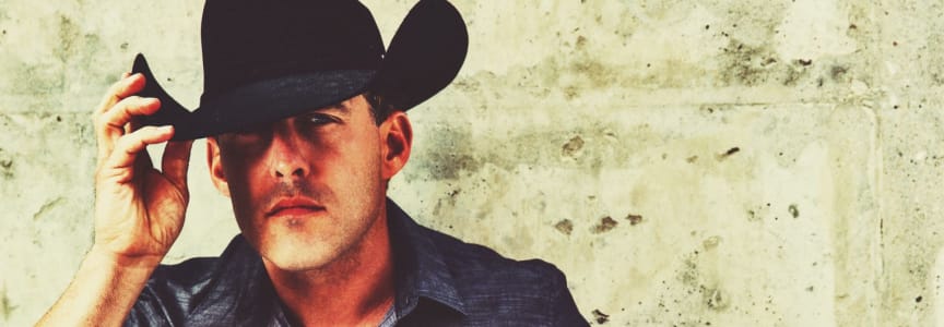 Aaron Watson ft: Dax Davis