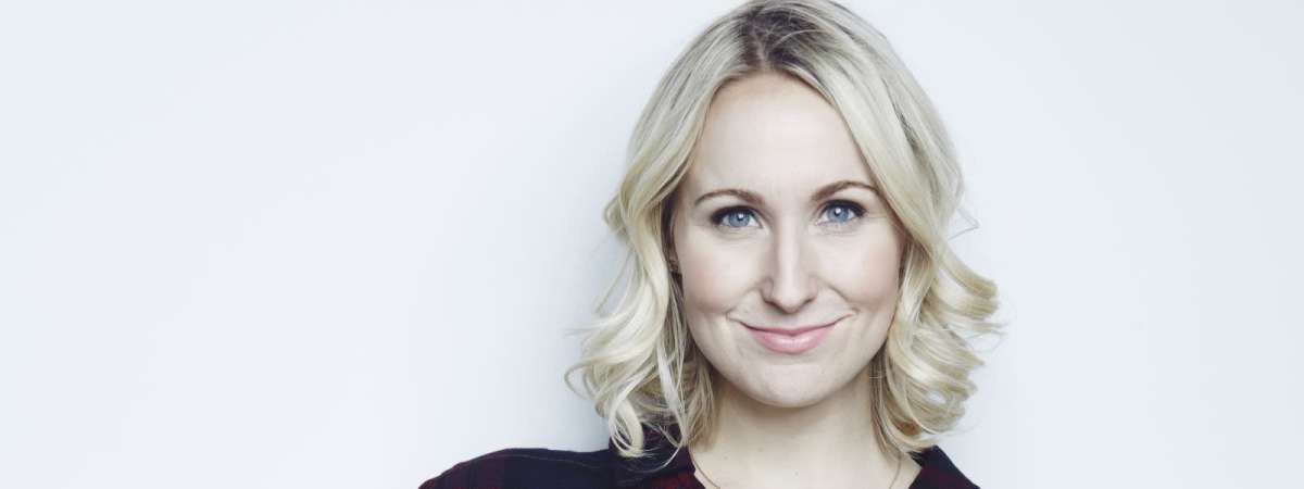 Nikki Glaser - The Stunning Tour