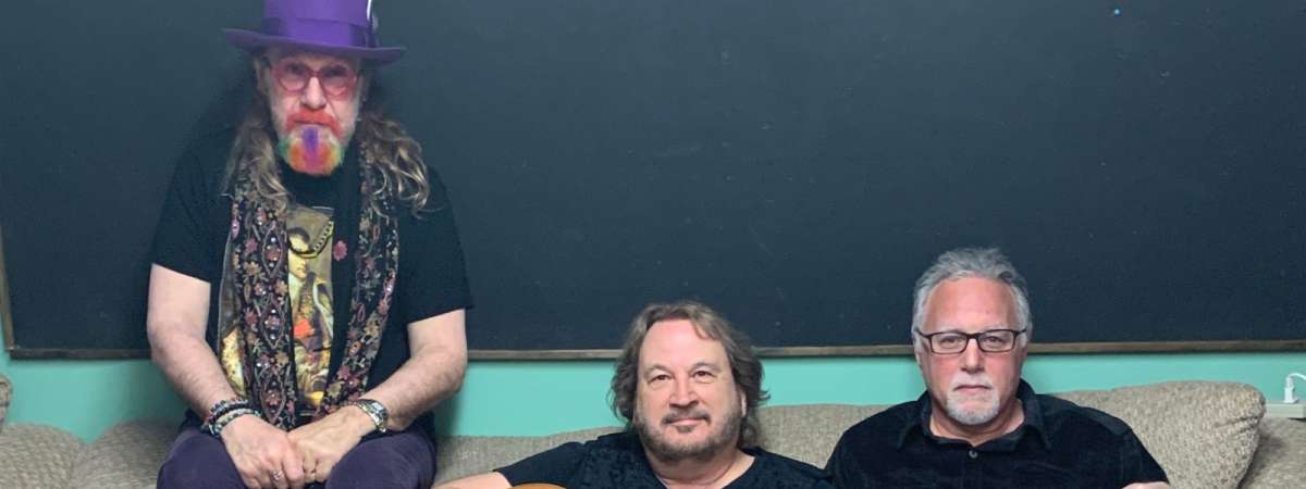 Laurel Canyon Band – The Ultimate Crosby, Stills, Nash & Young Tribute