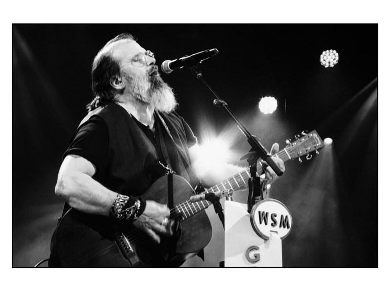 Steve Earle-Solo & Acoustic
