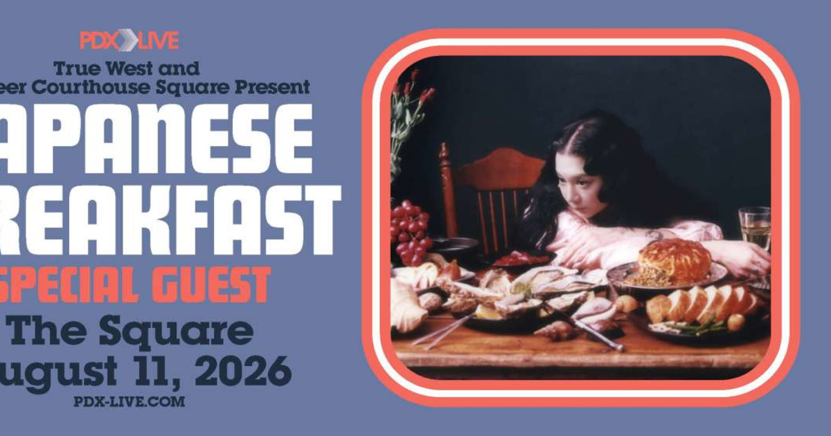 Japanese Breakfast in Portland at Pioneer Courthouse Square