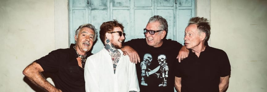 Sex Pistols (Steve Jones, Paul Cook, Glen Matlock) feat. Frank Carter