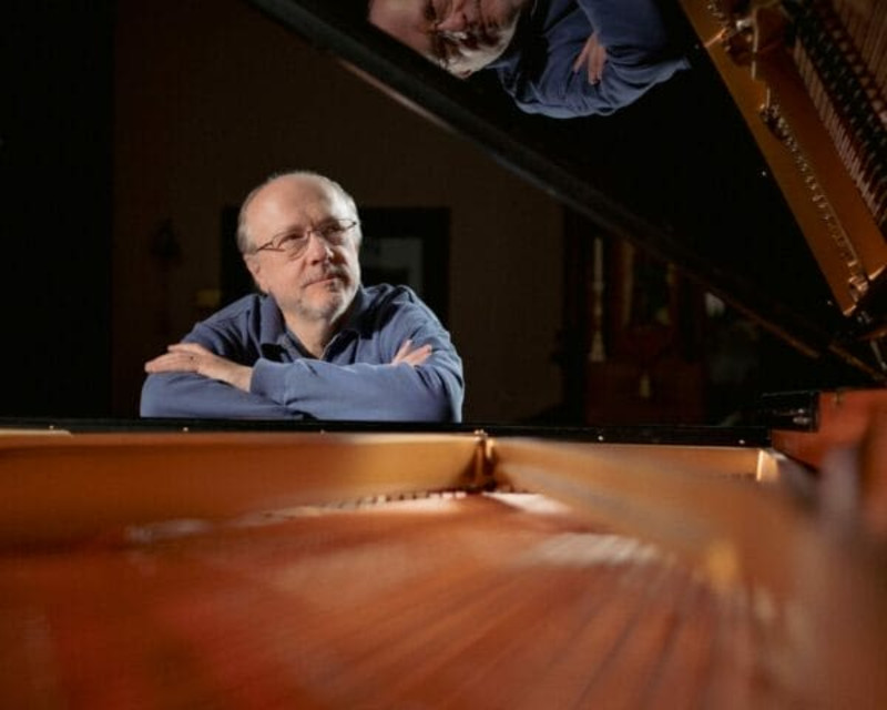 Mozart, Brahms & Strauss