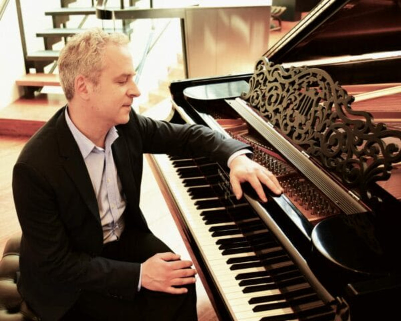 Brahms & Dvořák 8