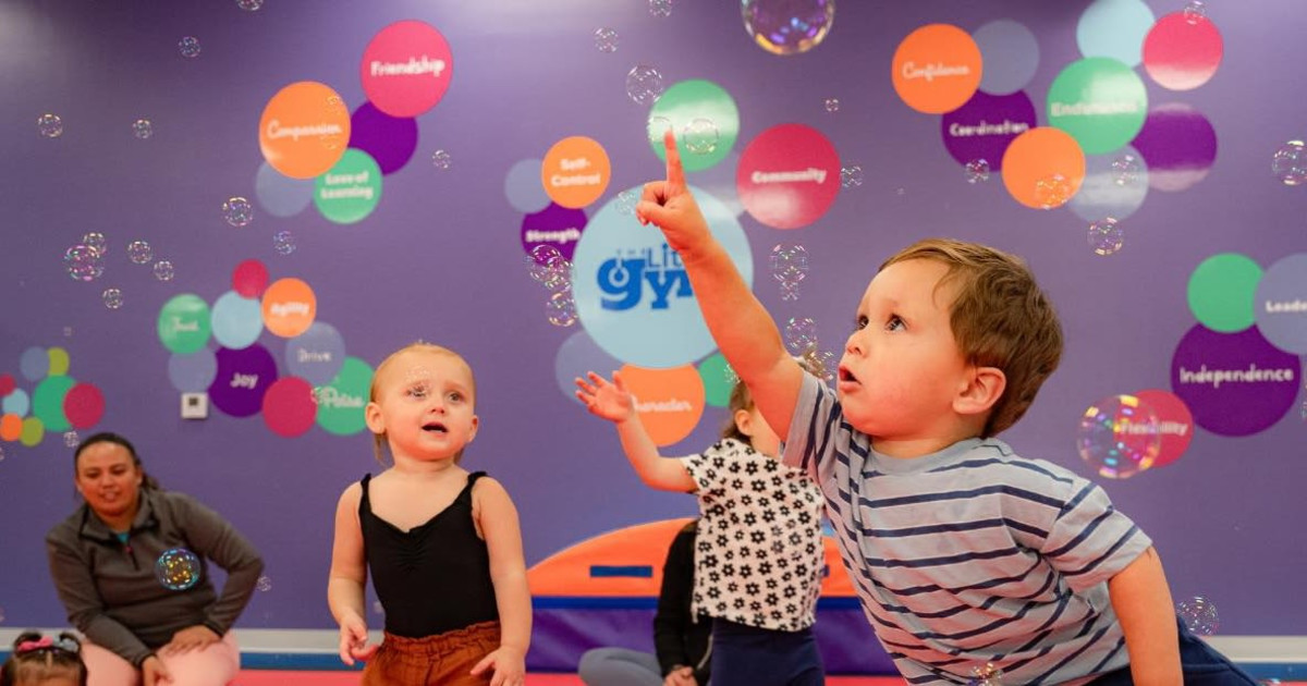 Funny Bugs/Giggle Worms - Intro Class in Nashville at The Little