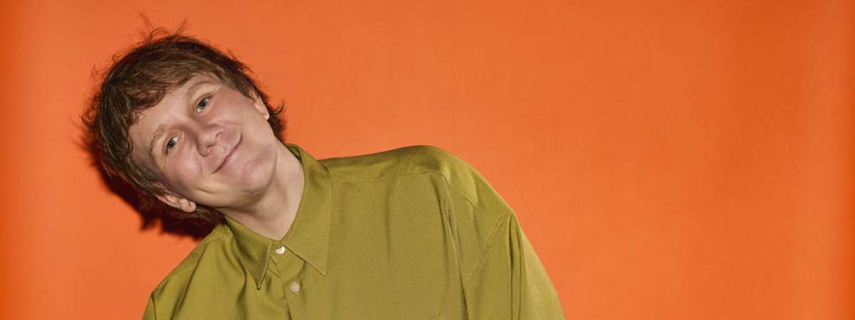 Josh Thomas