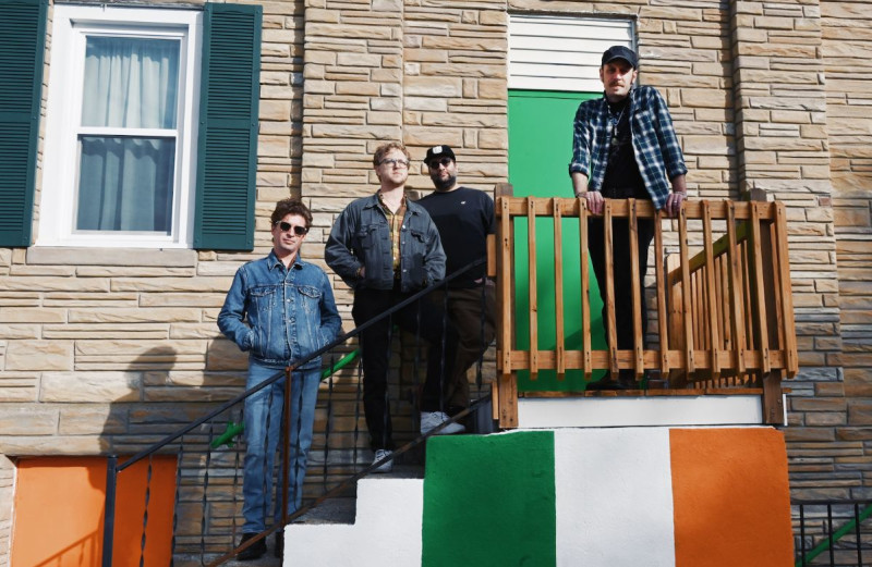 Deer Tick w/ Dug