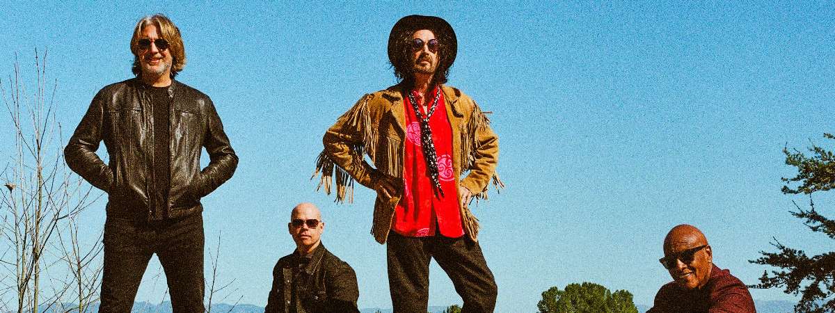 Mike Campbell & The Dirty Knobs with Sarah Lee Guthrie