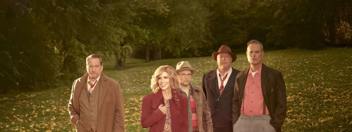 Alison Krauss & Union Station Featuring Jerry Douglas & Theo Lawrence