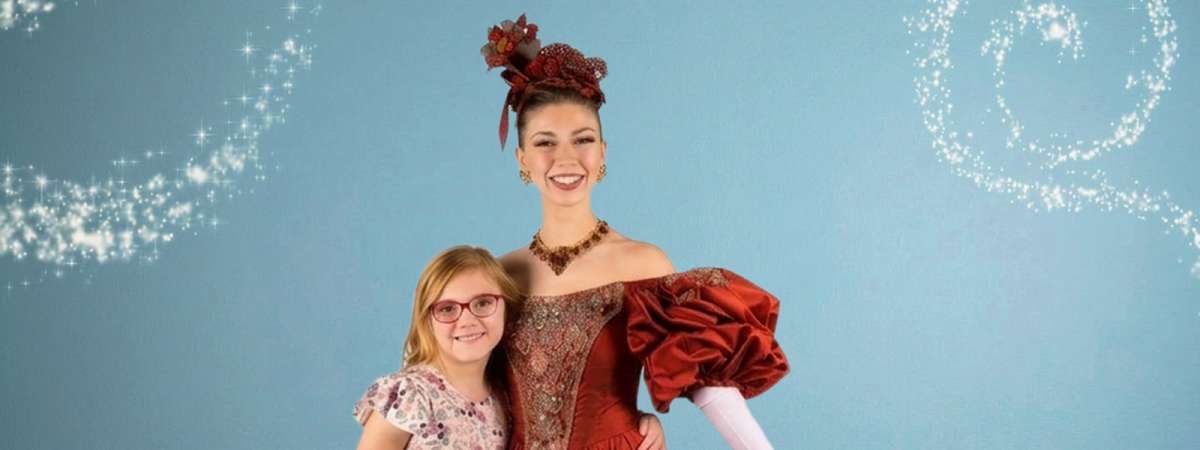 NUTCRACKER! Magical Christmas Ballets - Photo in the Lobby