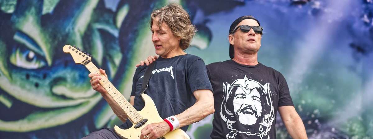 Ugly Kid Joe w/ Platinum Moon